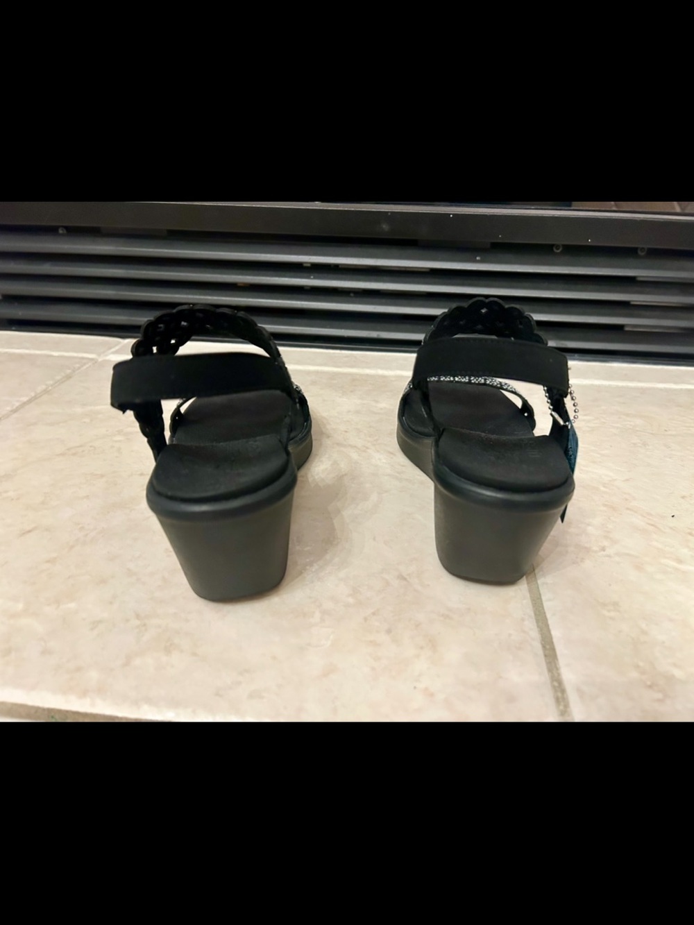 New black Skechers Women's Rumble On Sassy Dayz Wedge Slip On Sandals - Size 9 - Picture 14 of 15